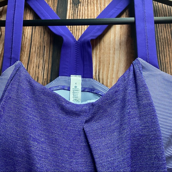 Lululemon💜Restless Tank -Heather Berry and Stripe- Size 4 - Picture 12 of 14
